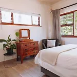 15 On Boundary, Constantia -Diep River Area