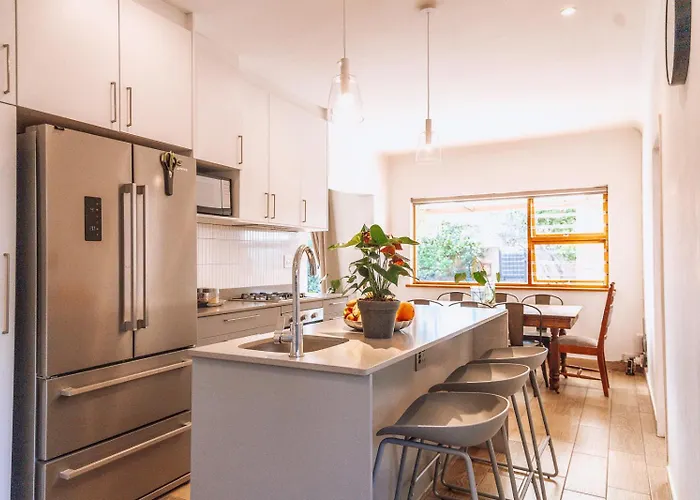 15 On Boundary, Constantia -Diep River Area
