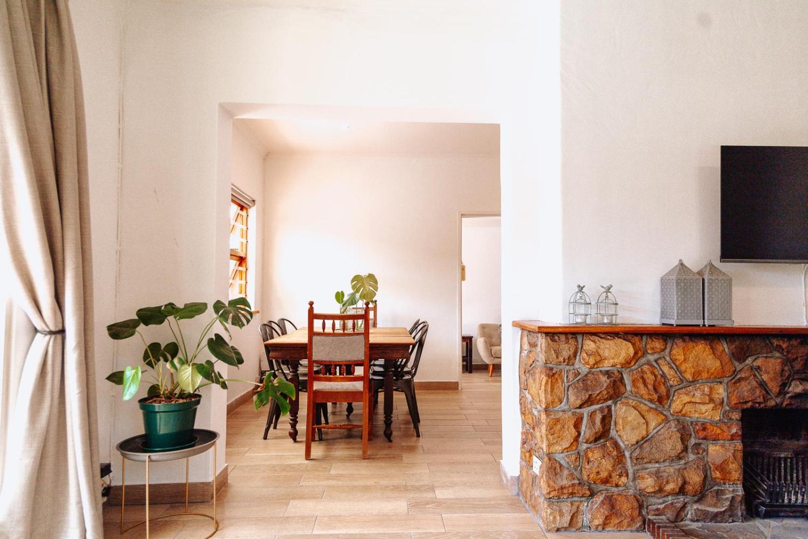 Holiday home 15 On Boundary, Constantia -diep River Area