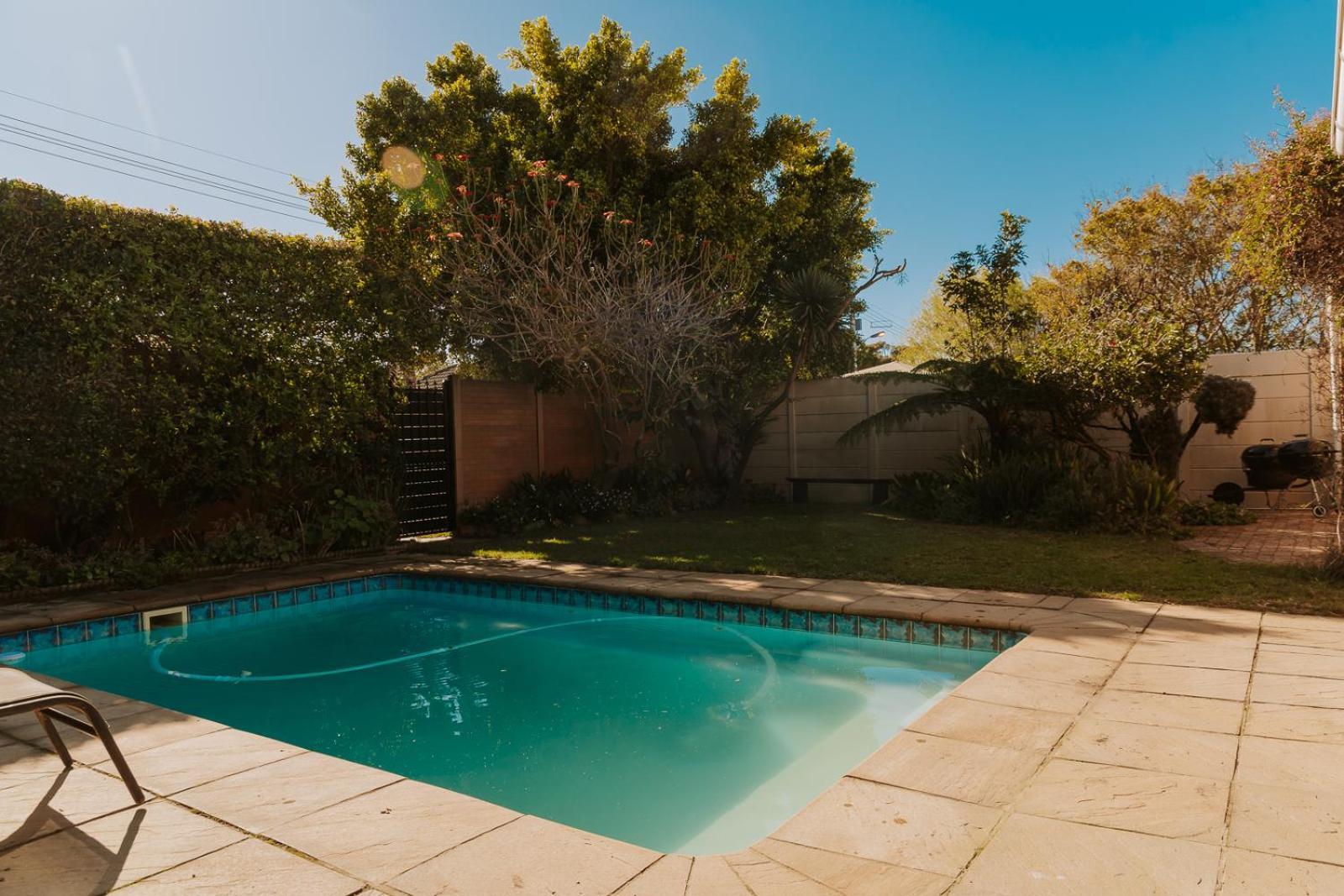 15 On Boundary, Constantia -diep River Area Holiday home Cape Town